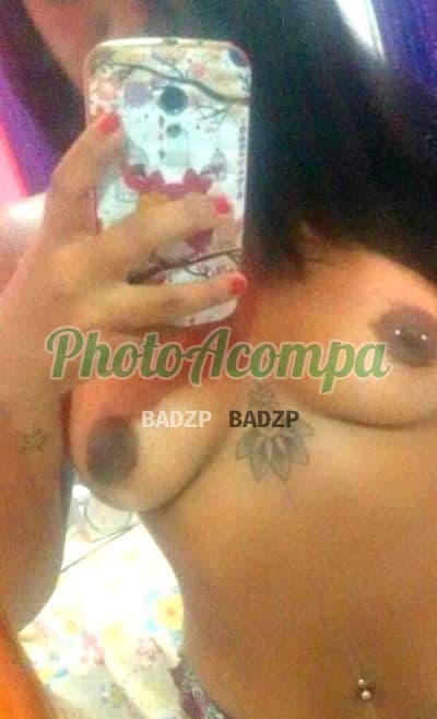 Acompanhante de seios naturais em Recife, foto 3 de Carol