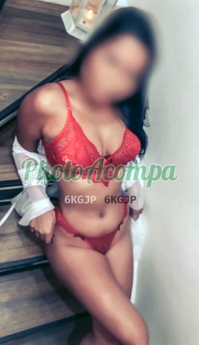 Acompanhante em Rio de Janeiro com beijo grego (6) — Carolina