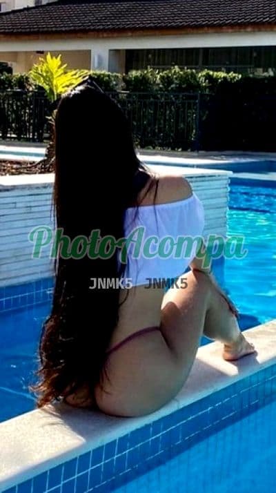Acompanhante em Osasco com beijo na boca (2) — Carolina