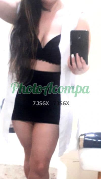 Acompanhante ruiva em Curitiba, foto 5 de Caroline