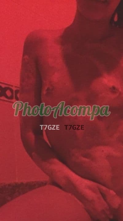 Acompanhante em Palhoça — beijo na boca, foto 2 de Carolzinha
