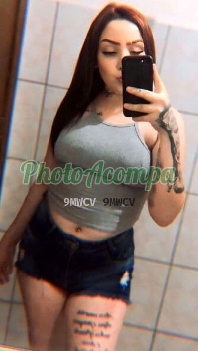 Acompanhante em Pinhais com beijo na boca (2) — Carolzinha