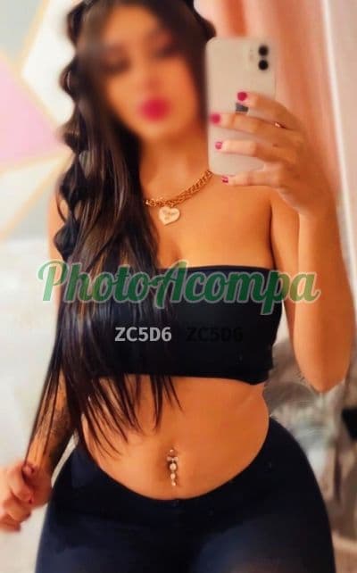 Acompanhante de seios naturais em Rio de Janeiro, foto 5 de Carolzinha