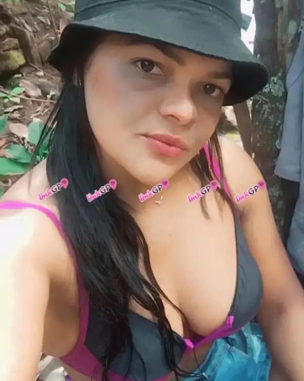 Acompanhante em Aparecida de Goiânia — beijo grego, foto 2 de Daniela