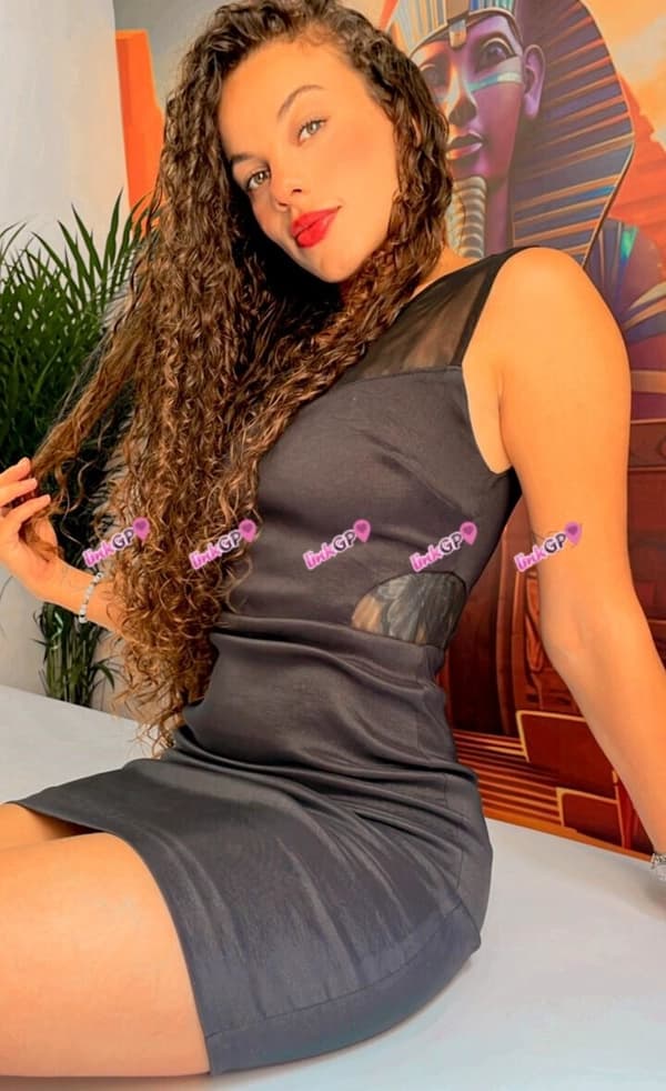 Acompanhante baixinha em Brasil, foto de perfil