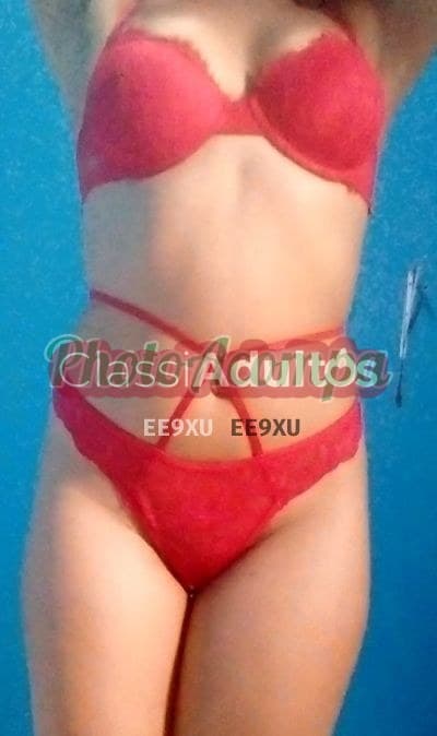Débora — acompanhante em Simões Filho