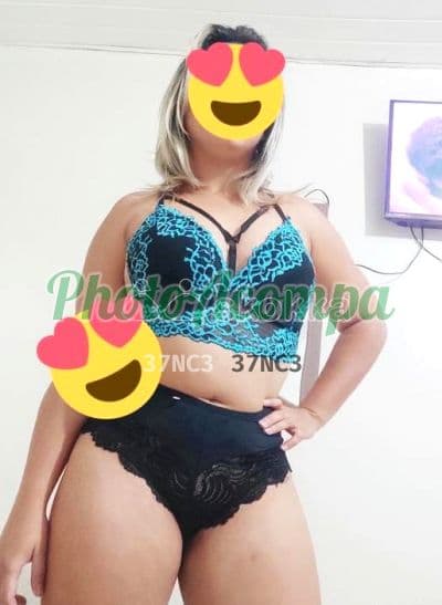 Foto 2: Acompanhante em Macapá — beijo grego, Débora