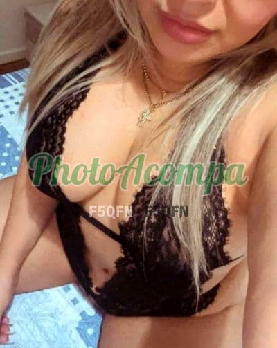 Foto 2: Acompanhante em Osasco — beijo grego, Débora