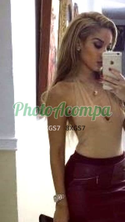 Acompanhante de seios naturais em São Paulo (5) — Débora