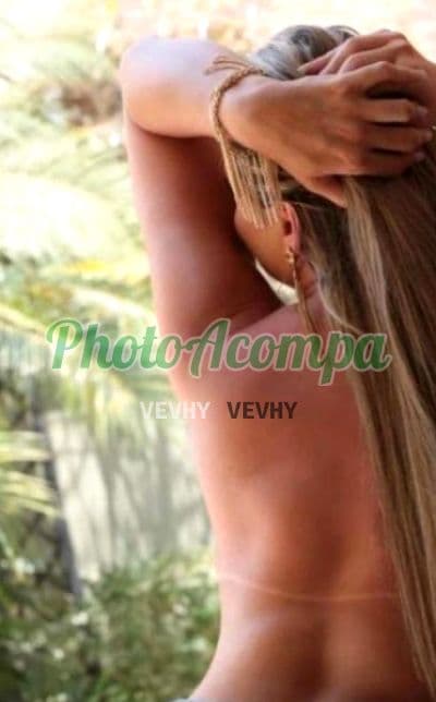 Foto 2: Acompanhante em Curitiba — beijo na boca, Eli