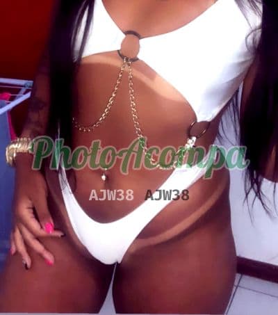 Acompanhante morena em Rio de Janeiro, foto 3 de Emanuelle