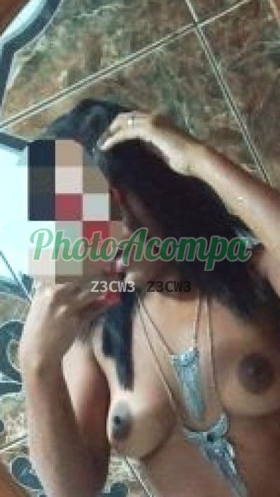 Acompanhante em Osasco com beijo grego (2) — Emily