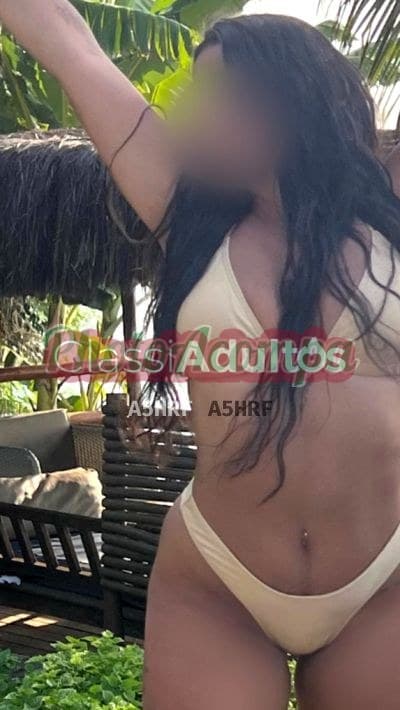 Acompanhante morena em Rio de Janeiro — Esmeralda