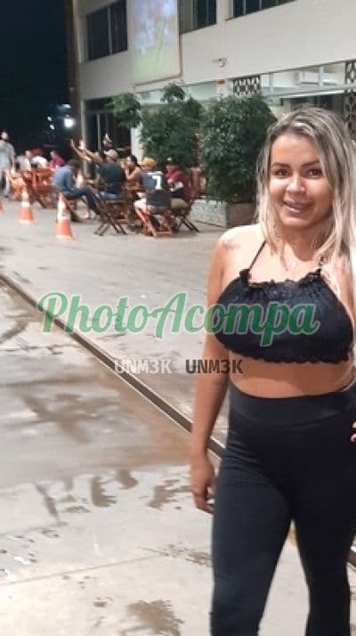 Acompanhante em Lucas do Rio Verde com beijo na boca (2) — Evelyn