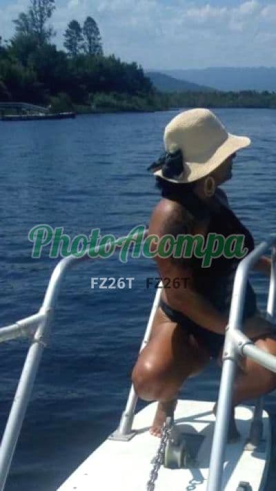 Foto 2: Acompanhante em Itanhaém — beijo grego, Faby