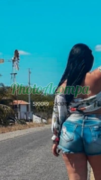 Foto 2: Acompanhante em Salvador — beijo grego, Fernanda