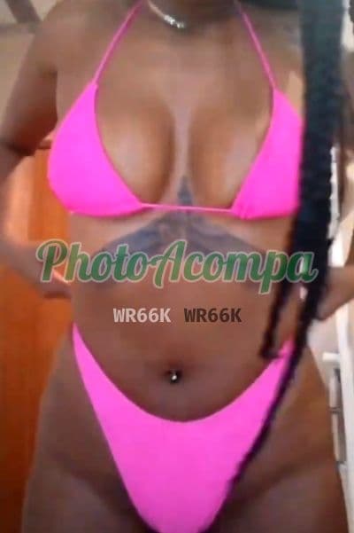 Acompanhante em Nova Iguaçu com beijo grego (2) — Fernanda