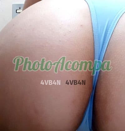 Acompanhante de seios naturais em Barueri (2) — Fernandinha