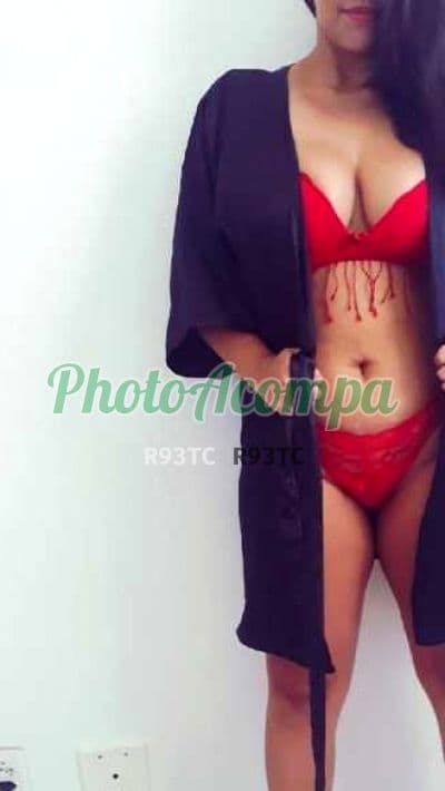 Acompanhante em Manaus com beijo na boca (2) — Flor