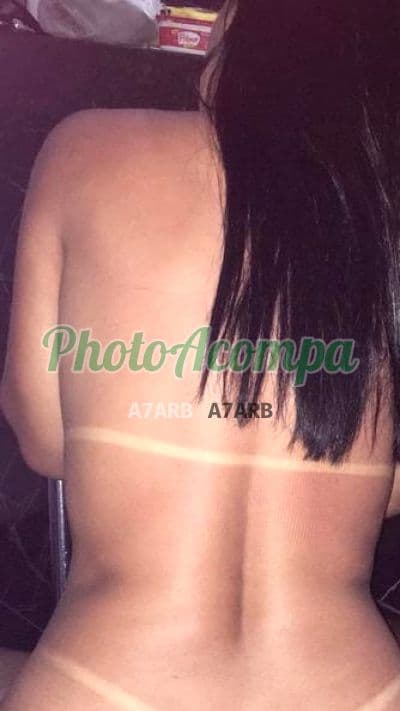 Acompanhante em Itajaí com beijo na boca (2) — Flor