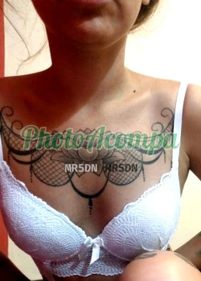 Acompanhante em Campinas com beijo na boca (2) — Flor