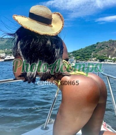 Acompanhante em Guarulhos com beijo na boca (2) — Gabriela
