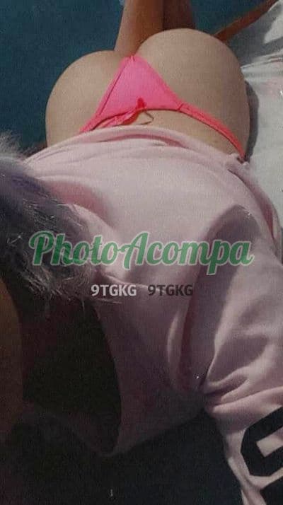 Acompanhante de seios naturais em São José dos Pinhais, foto 4 de Gaby