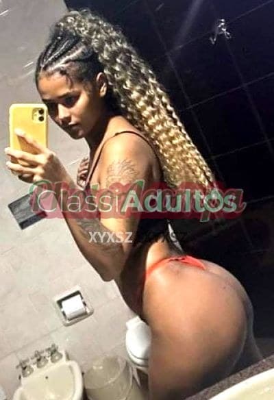 Acompanhante morena em Paracambi
