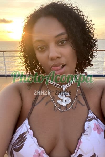 Acompanhante em São Paulo com beijo na boca (6) — Irlane