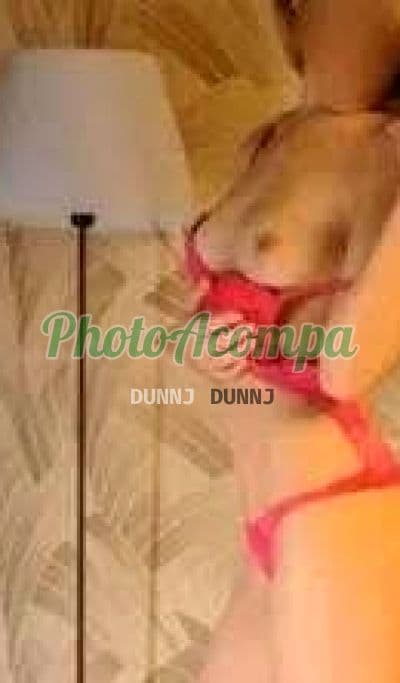 Foto 2: Acompanhante em Salvador — beijo grego, Isabella