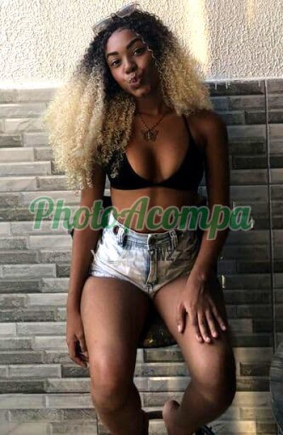Acompanhante morena em Rio de Janeiro (5) — Isadora