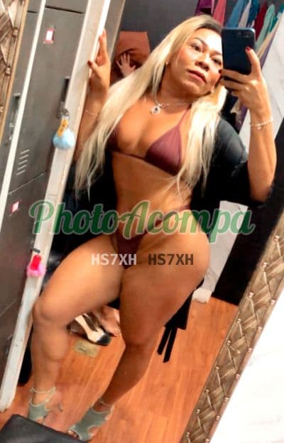Acompanhante em Rio de Janeiro com beijo grego (2) — Isadora