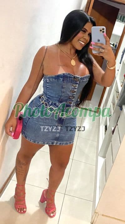 Acompanhante em Guarujá com beijo na boca (2) — Isadora