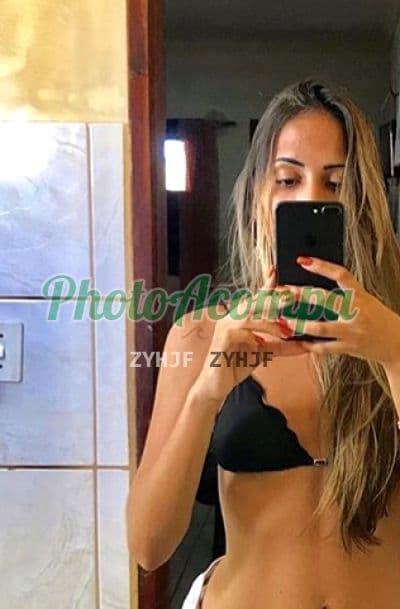 Foto 2: Acompanhante em Rio de Janeiro — beijo na boca, Isis