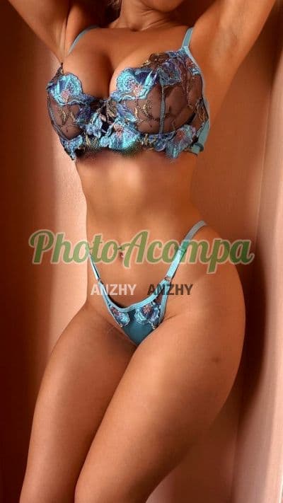 Acompanhante em Porto Alegre com namoradinha (4) — Ísis Messi