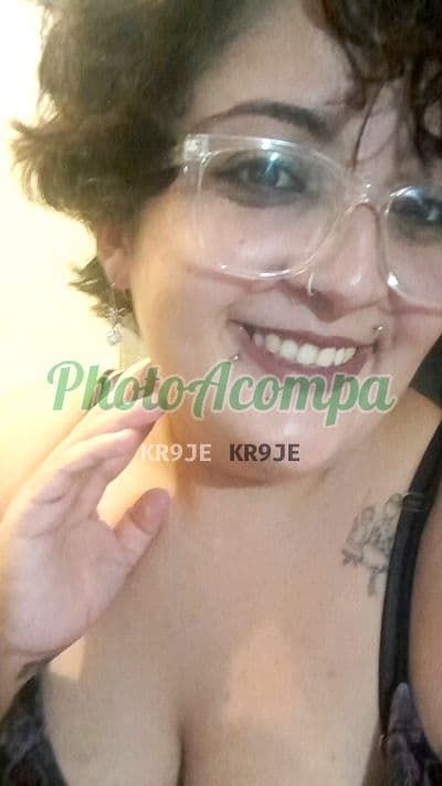 Acompanhante peituda em Anápolis — Jana Santi, foto 3