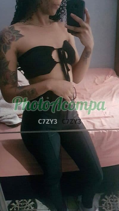 Acompanhante em Guarujá com beijo na boca (2) — Jennifer
