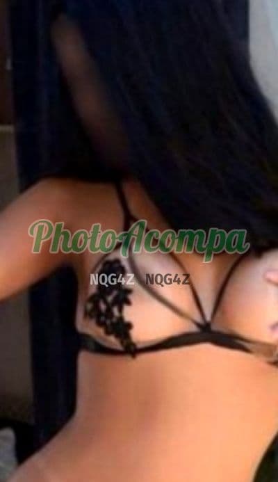 Acompanhante em Brasília com beijo na boca (2) — Jéssica