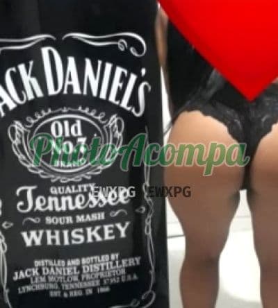 Acompanhante em Lagoa da Prata com beijo na boca (4) — Jéssica