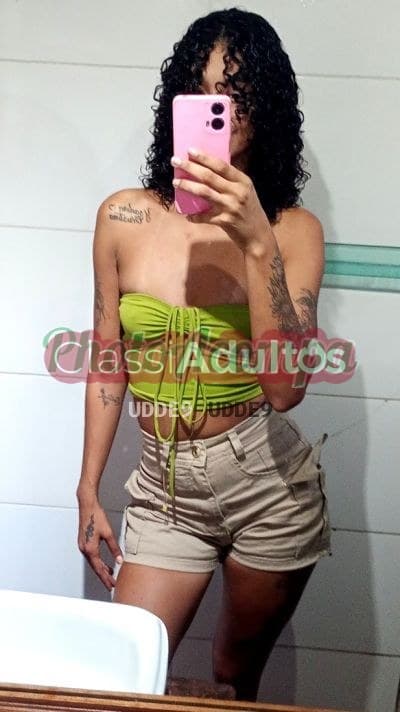 Acompanhante morena em Búzios