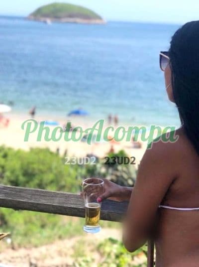 Acompanhante em Rio de Janeiro com beijo na boca (2) — Juju