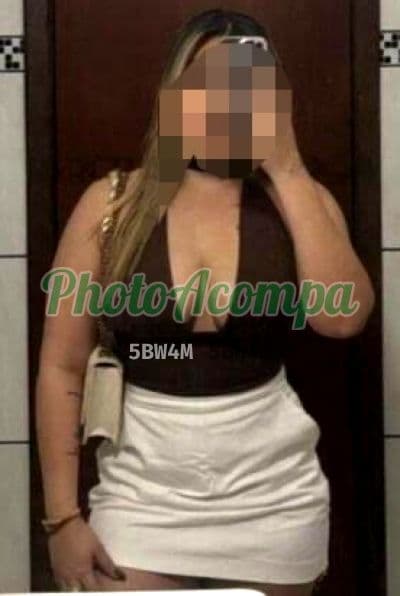 Acompanhante de seios naturais em Itanhaém (5) — Júlia