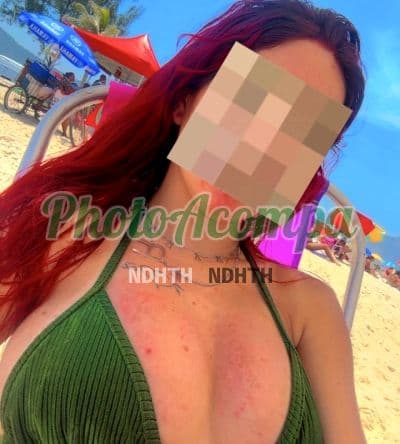 Acompanhante ruiva em Santos (3) — Júlia