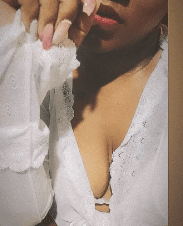 Acompanhante olhos castanhos em Registro, foto de perfil