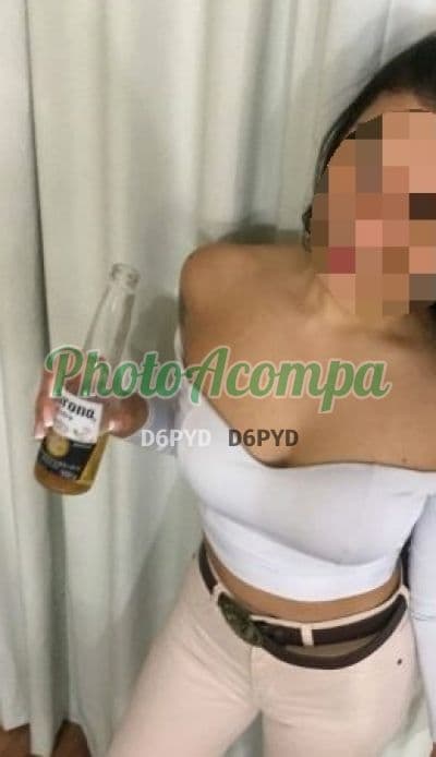 Acompanhante de seios naturais em Belo Horizonte (5) — Júlia