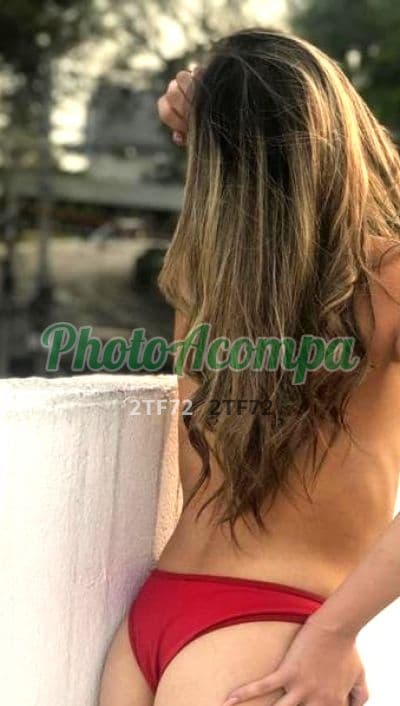 Acompanhante loira em Ibiúna, foto 5 de Júlia