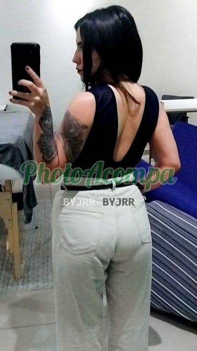 Acompanhante magra em Americana (3) — Júlia