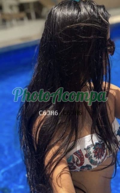 Foto 2: Acompanhante em Rio de Janeiro — beijo grego, Júlia