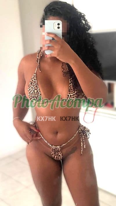 Foto 5: Acompanhante depilada em Salvador — Júlia