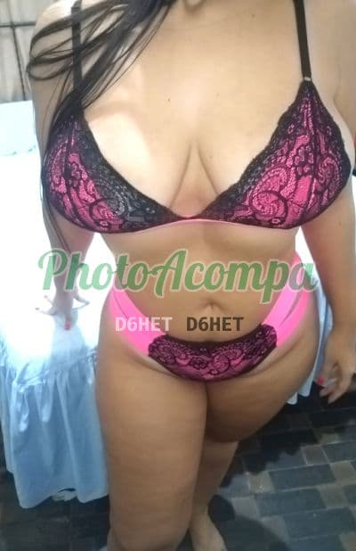 Acompanhante em Rio de Janeiro com beijo na boca (2) — Júlia